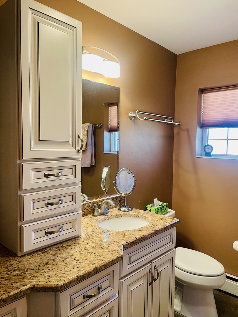 465 Poplar Avenue, Antioch, IL 60002