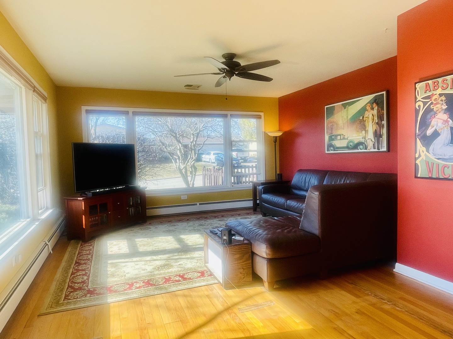 465 Poplar Avenue, Antioch, IL 60002