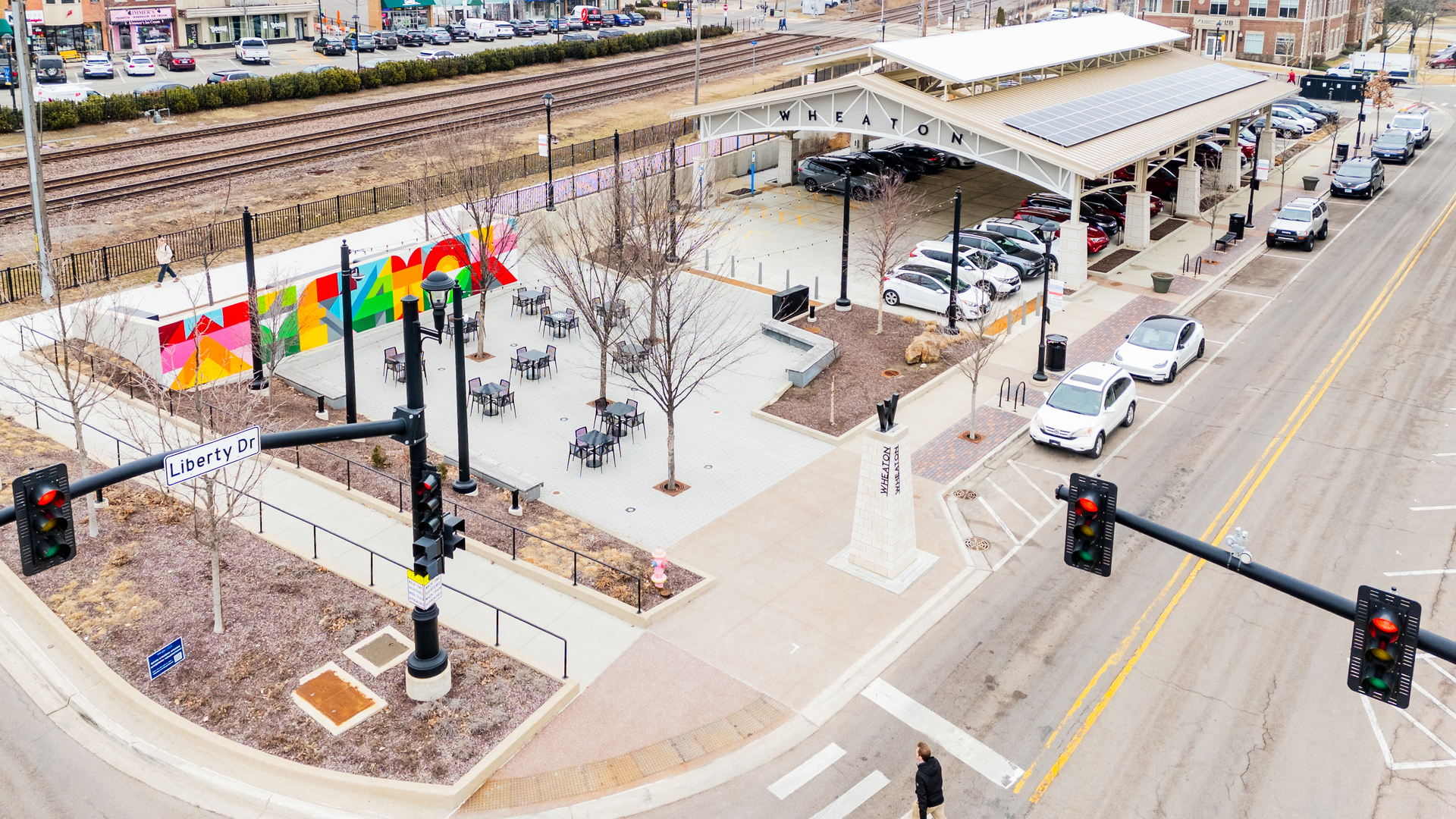 520 S Wheaton Avenue, Wheaton, IL 60187