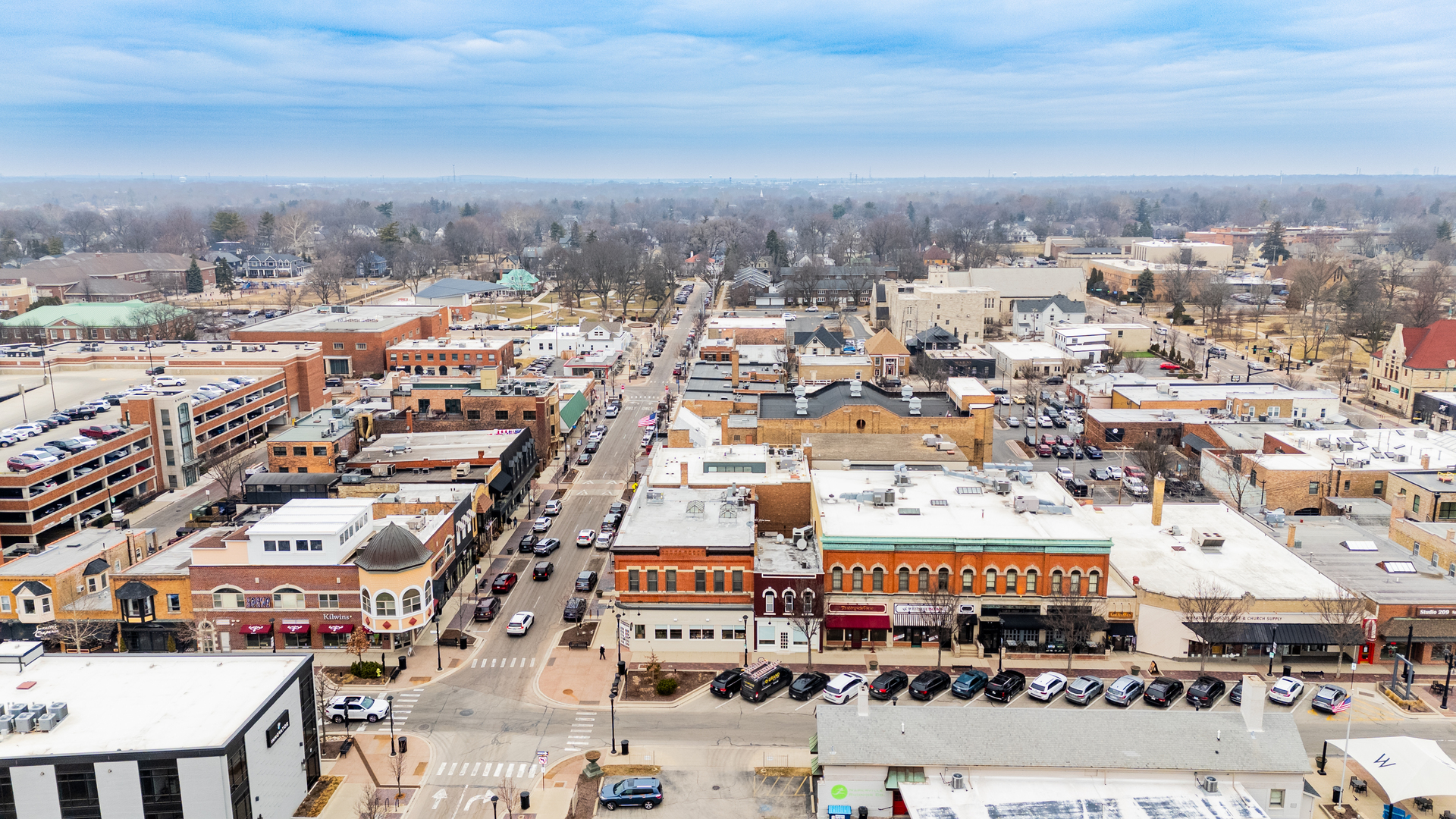 520 S Wheaton Avenue, Wheaton, IL 60187