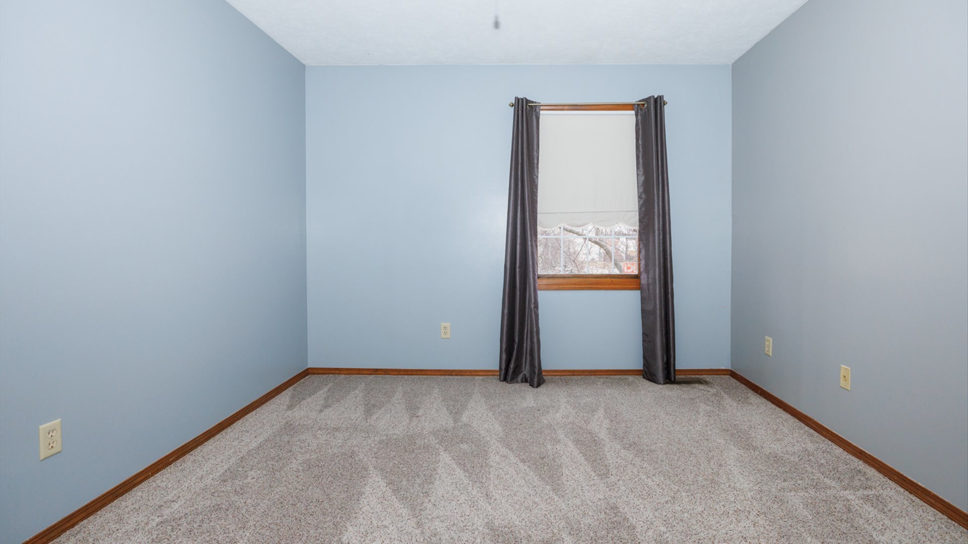 2112 Parker Avenue, Bloomington, IL 61701