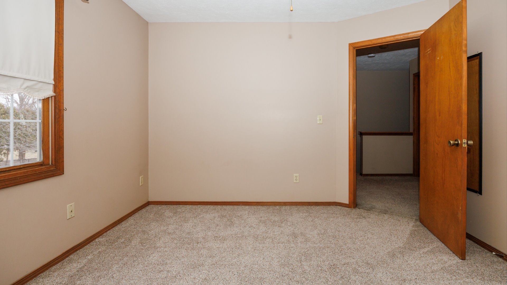 2112 Parker Avenue, Bloomington, IL 61701