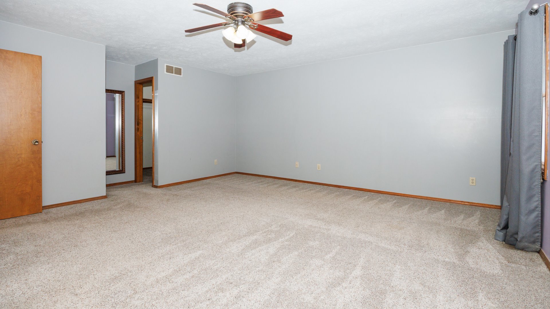 2112 Parker Avenue, Bloomington, IL 61701