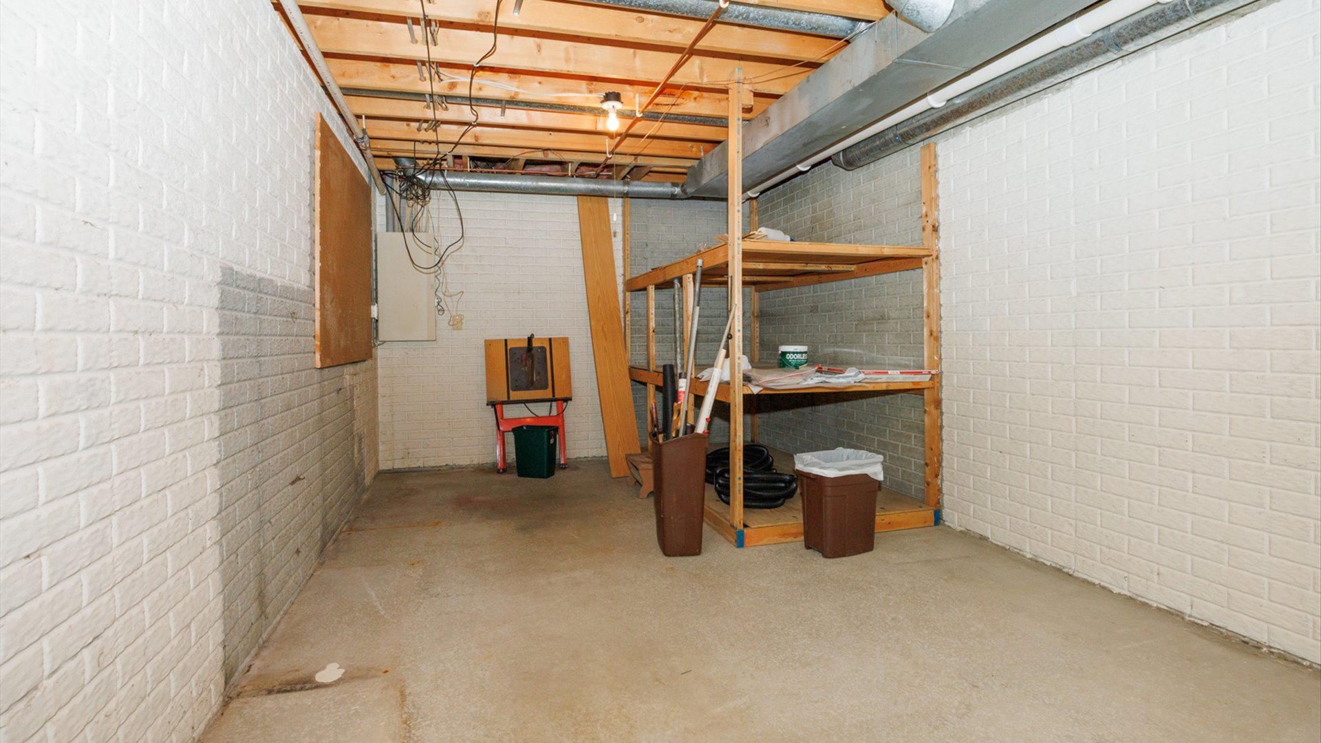 2112 Parker Avenue, Bloomington, IL 61701