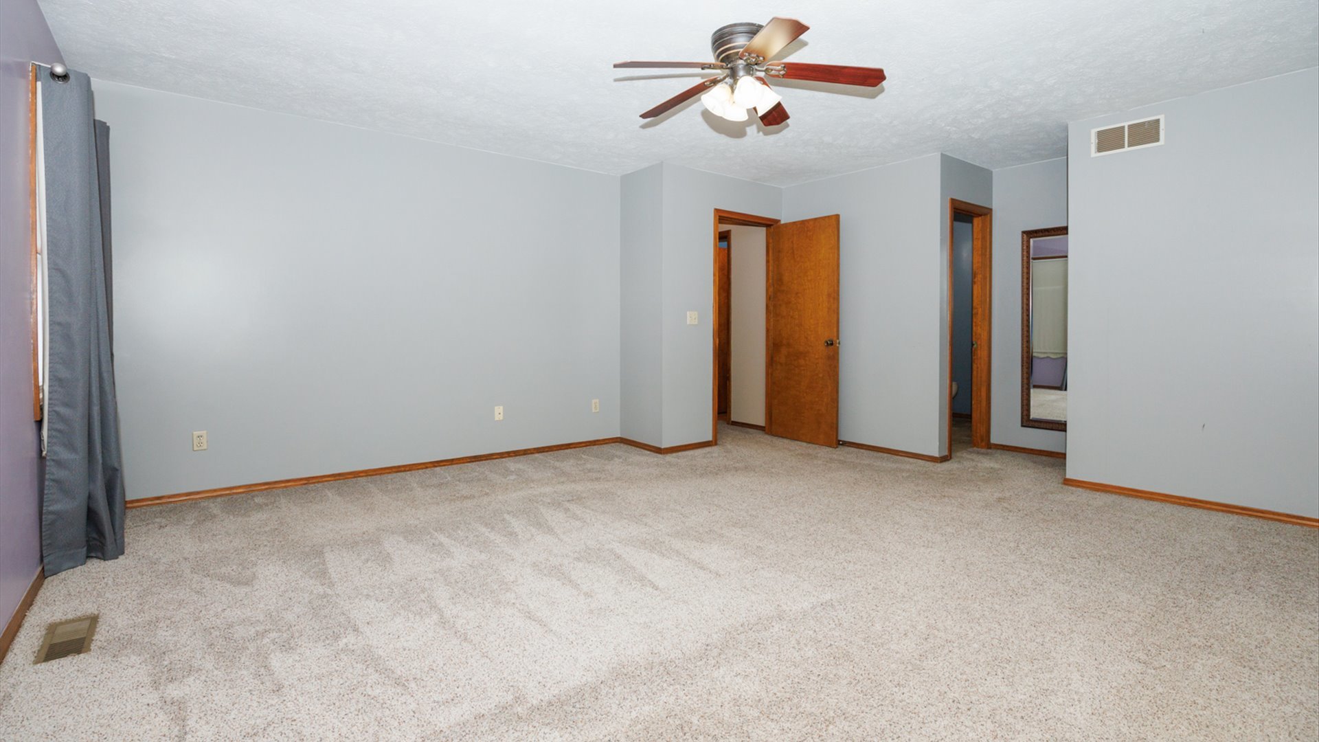 2112 Parker Avenue, Bloomington, IL 61701