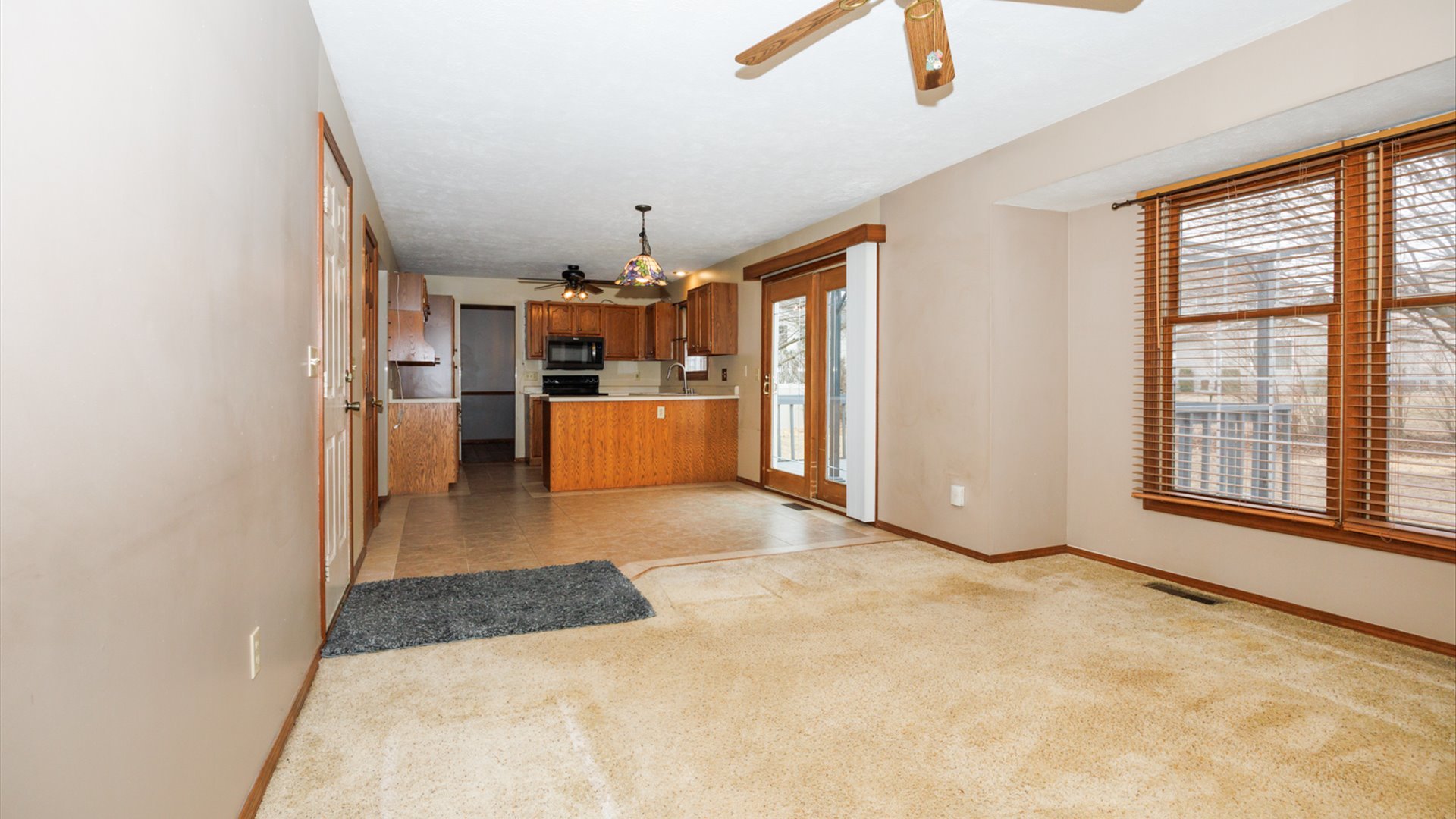 2112 Parker Avenue, Bloomington, IL 61701