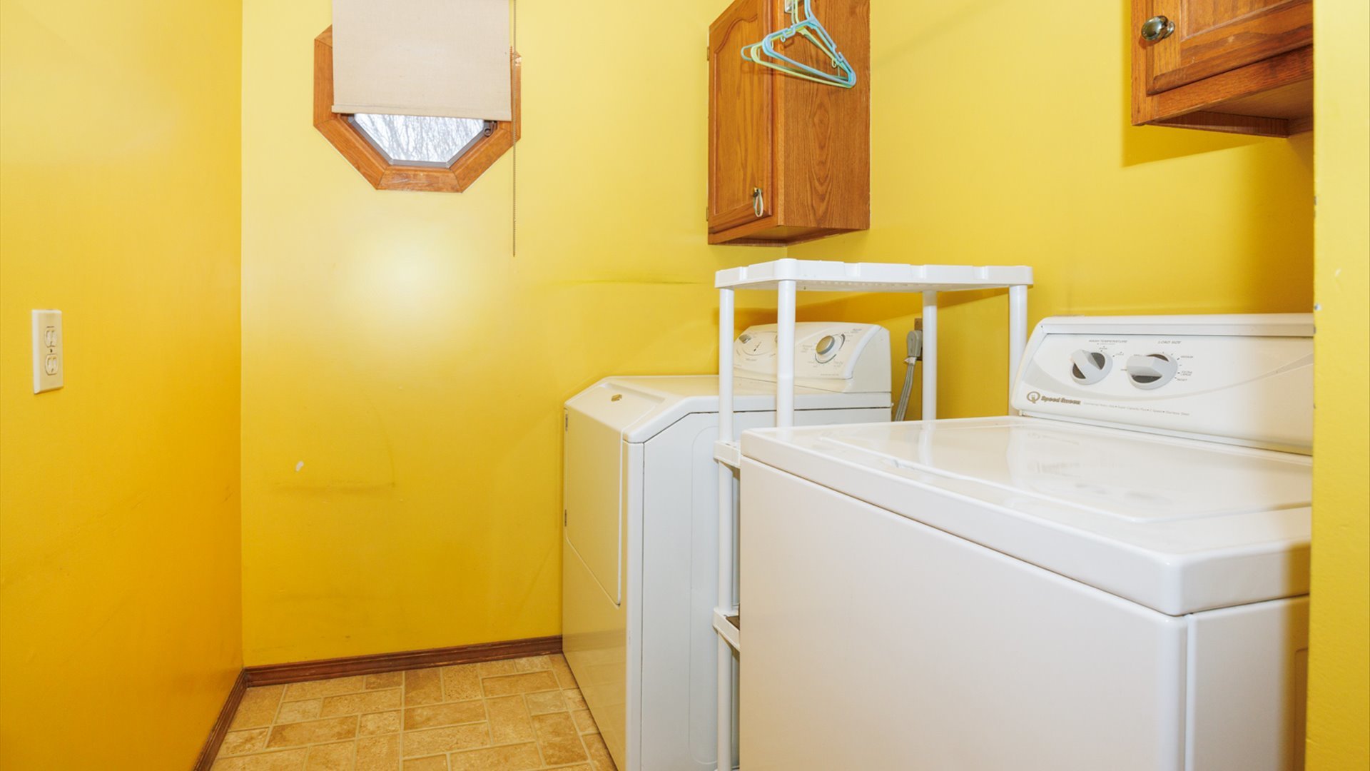 2112 Parker Avenue, Bloomington, IL 61701