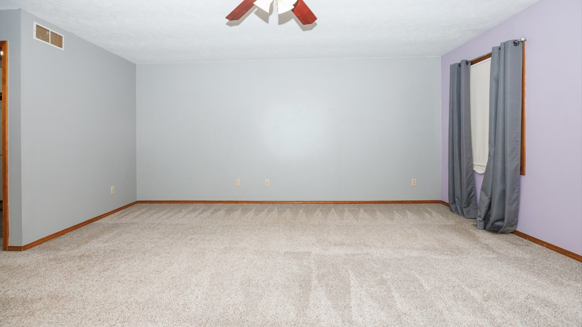 2112 Parker Avenue, Bloomington, IL 61701