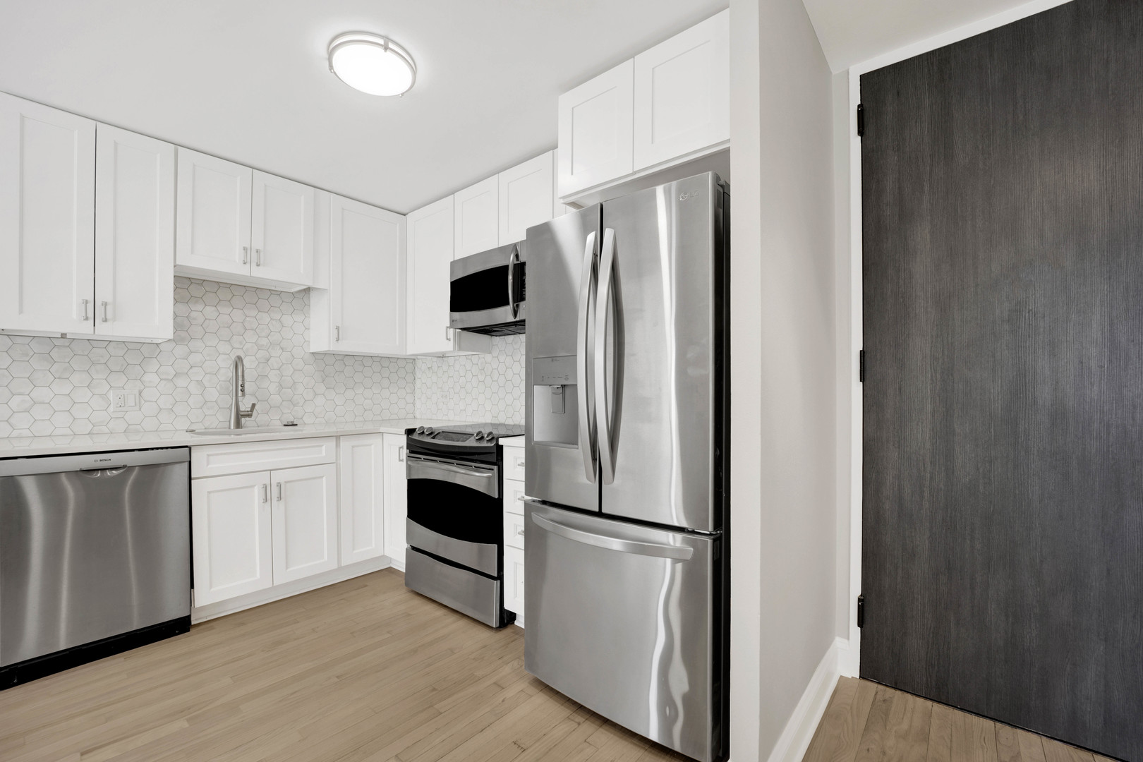 1030 N STATE Street #20J, Chicago, IL 60610