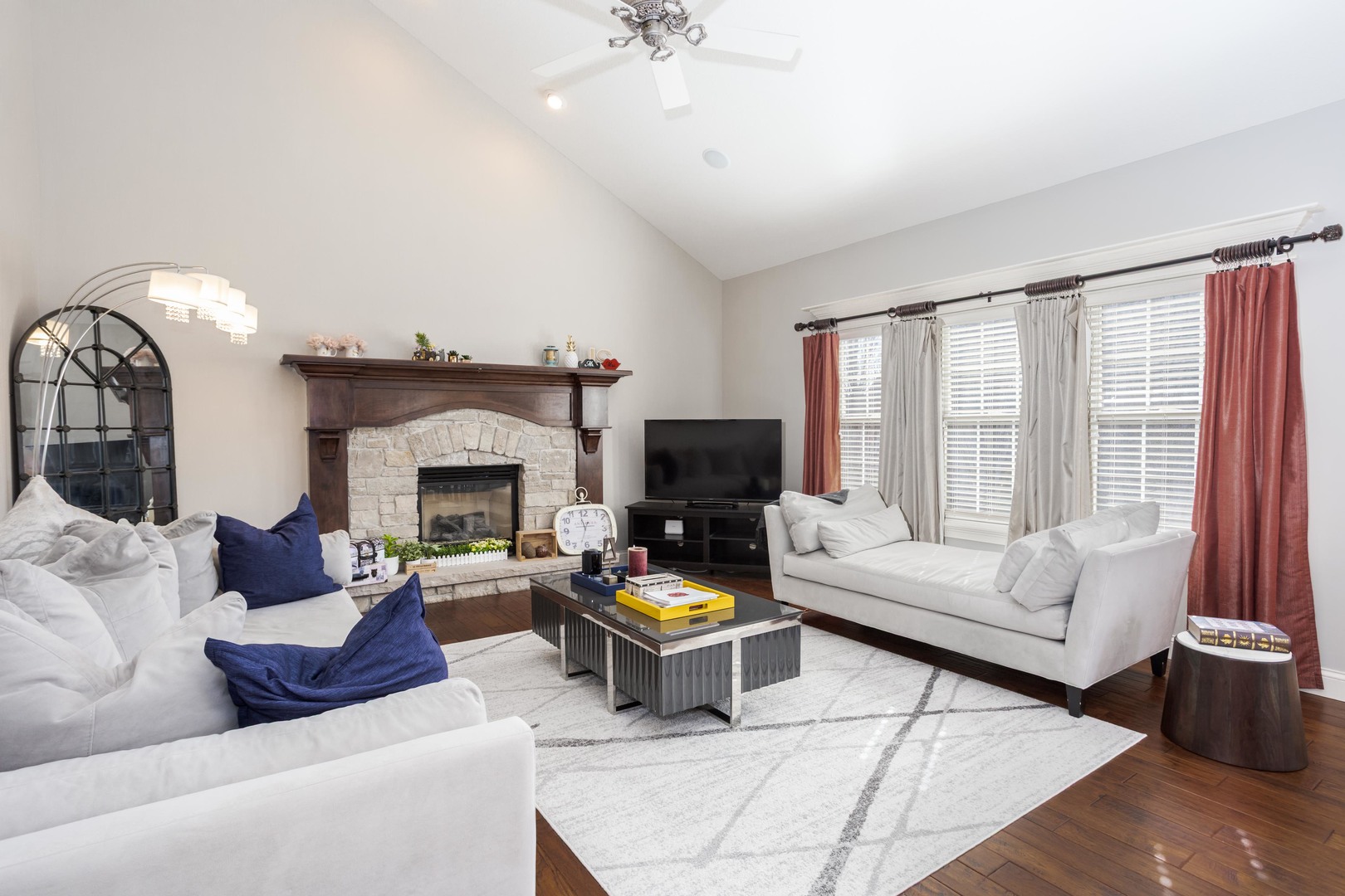 2703 Vrooman Court, Bloomington, IL 61704