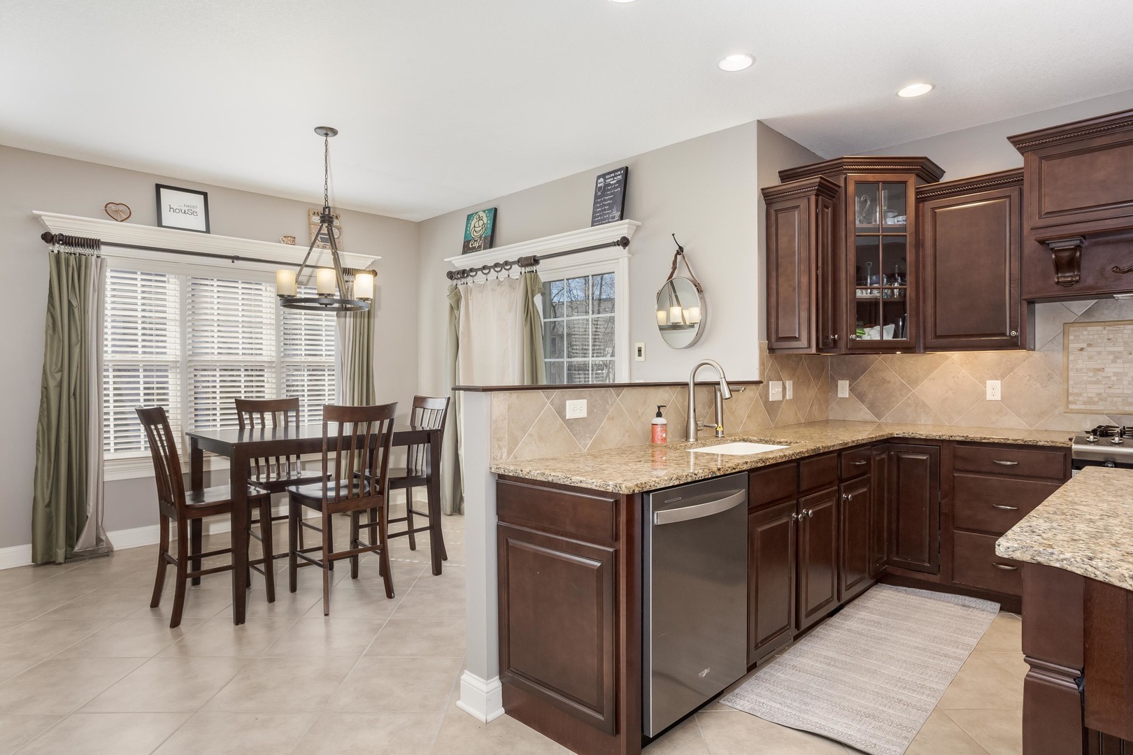 2703 Vrooman Court, Bloomington, IL 61704