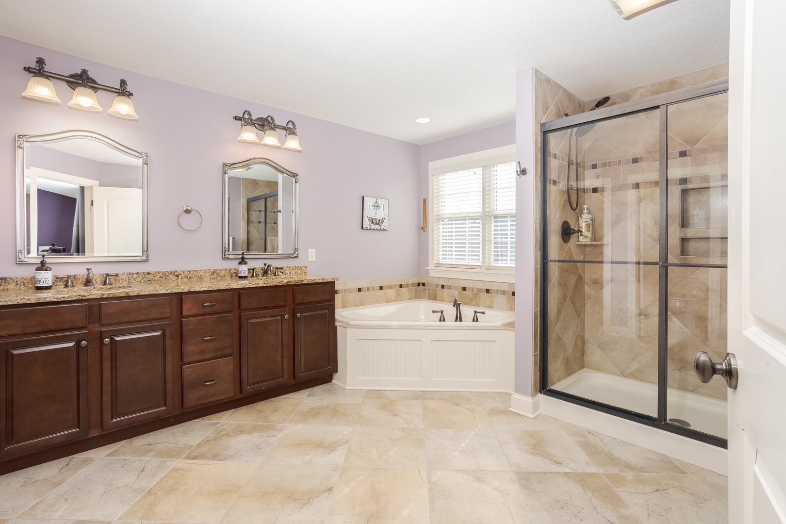 2703 Vrooman Court, Bloomington, IL 61704