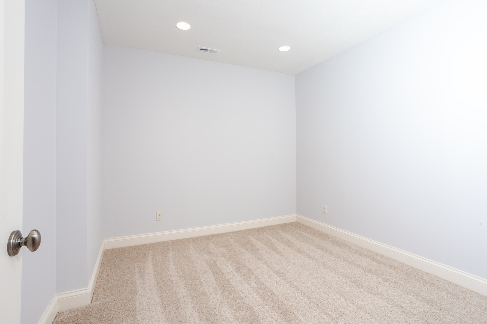 2703 Vrooman Court, Bloomington, IL 61704