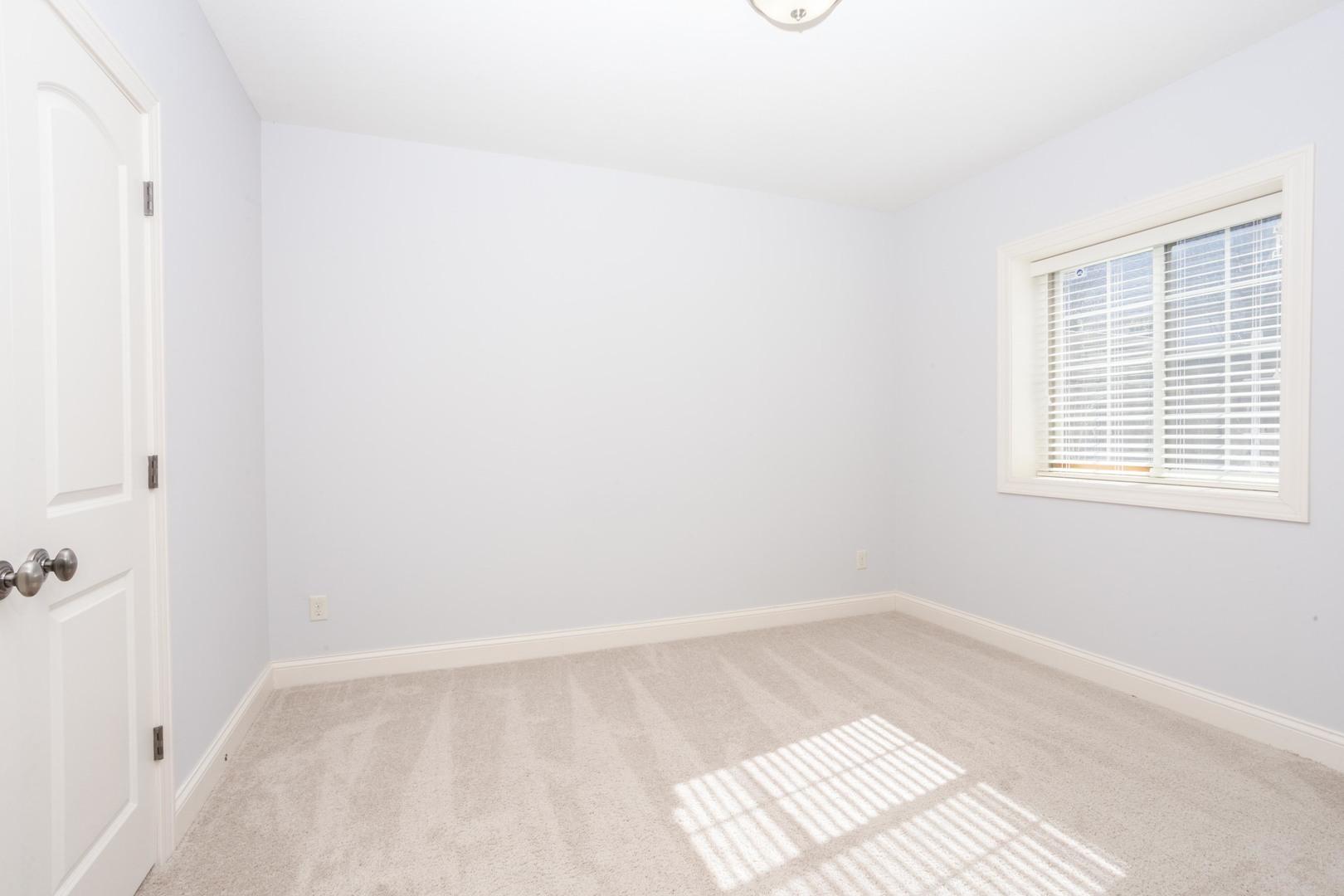 2703 Vrooman Court, Bloomington, IL 61704