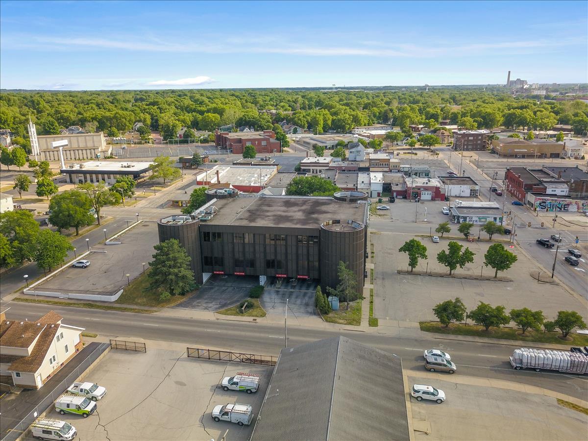 111 N 6th Street, Pekin, IL 61554