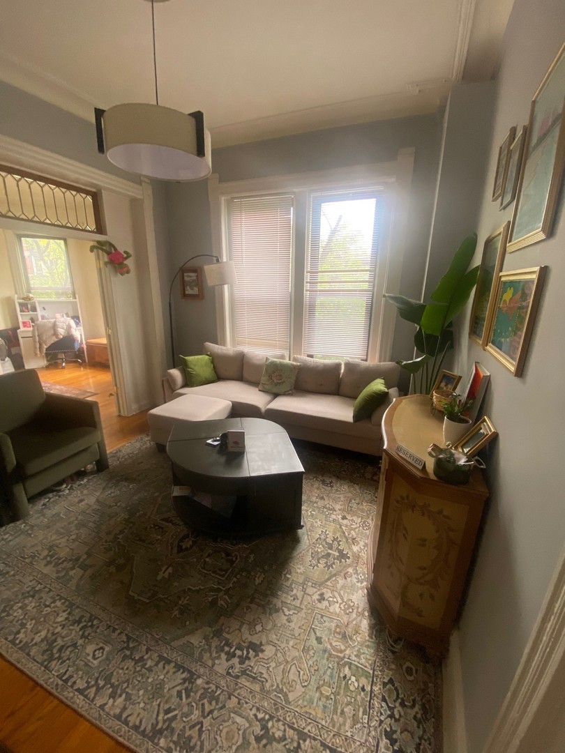 955 W DICKENS Avenue #3R, Chicago, IL 60614