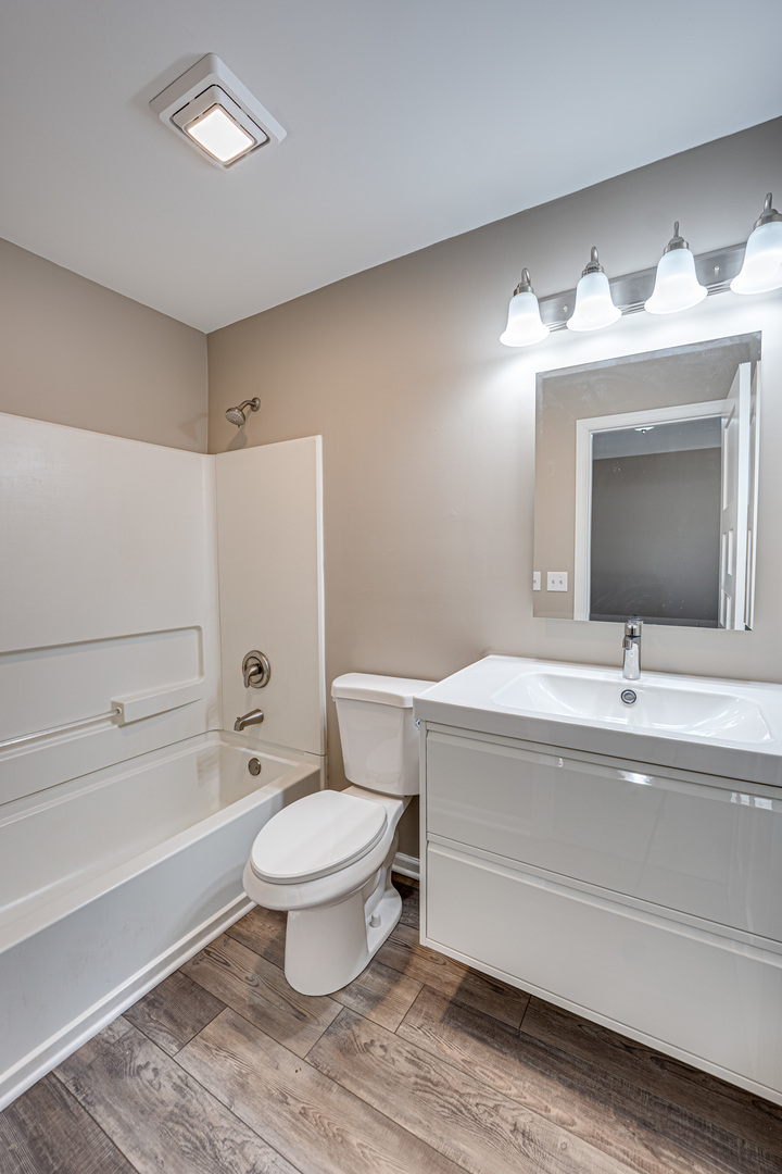 3783 Bailey Road #3783, Yorkville, IL 60560