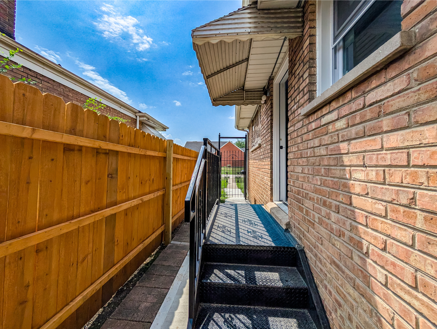 401 W 14th Place, Chicago Heights, IL 60411