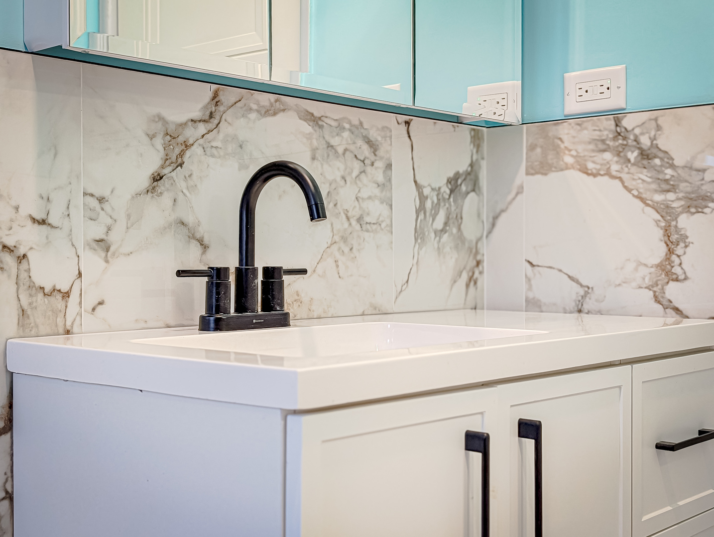 401 W 14th Place, Chicago Heights, IL 60411