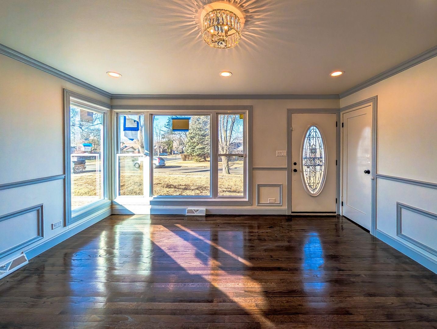 401 W 14th Place, Chicago Heights, IL 60411