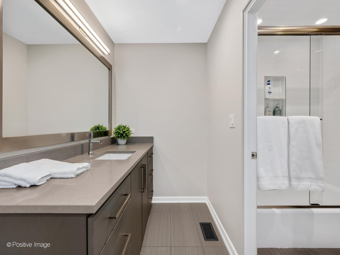 Western Springs, IL 60558