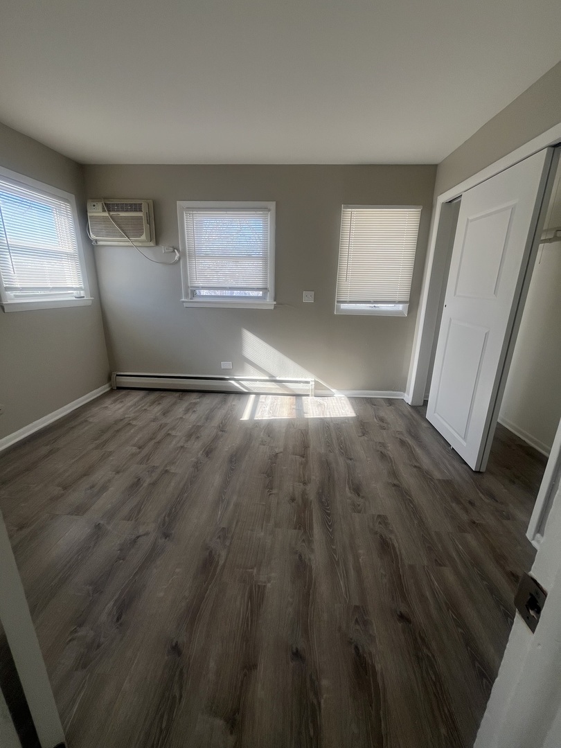 1340 N main Street #E4, Wheaton, IL 60187