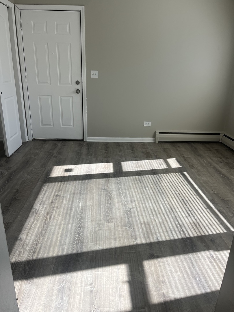 1340 N main Street #E4, Wheaton, IL 60187