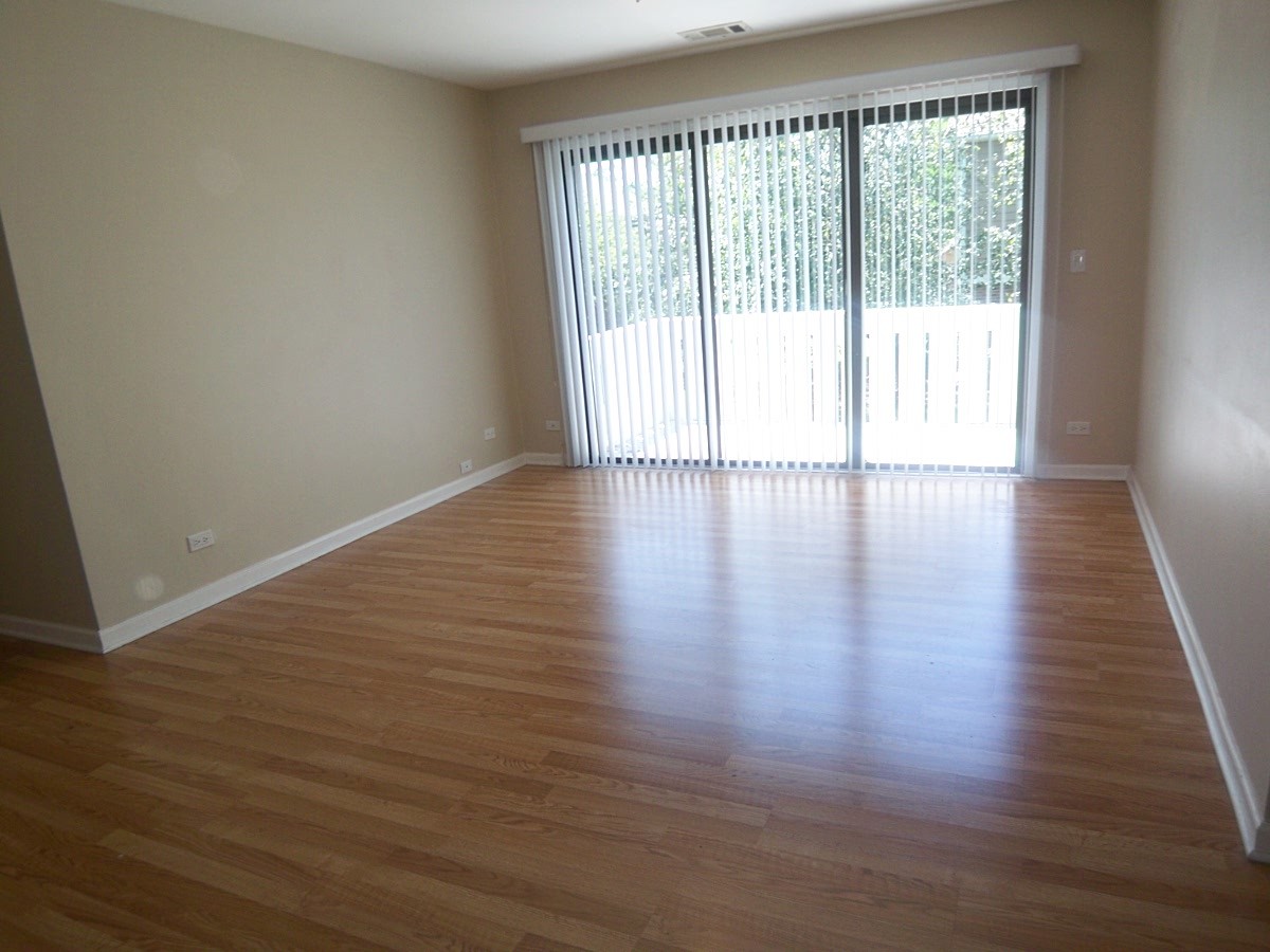 Schaumburg, IL 60193