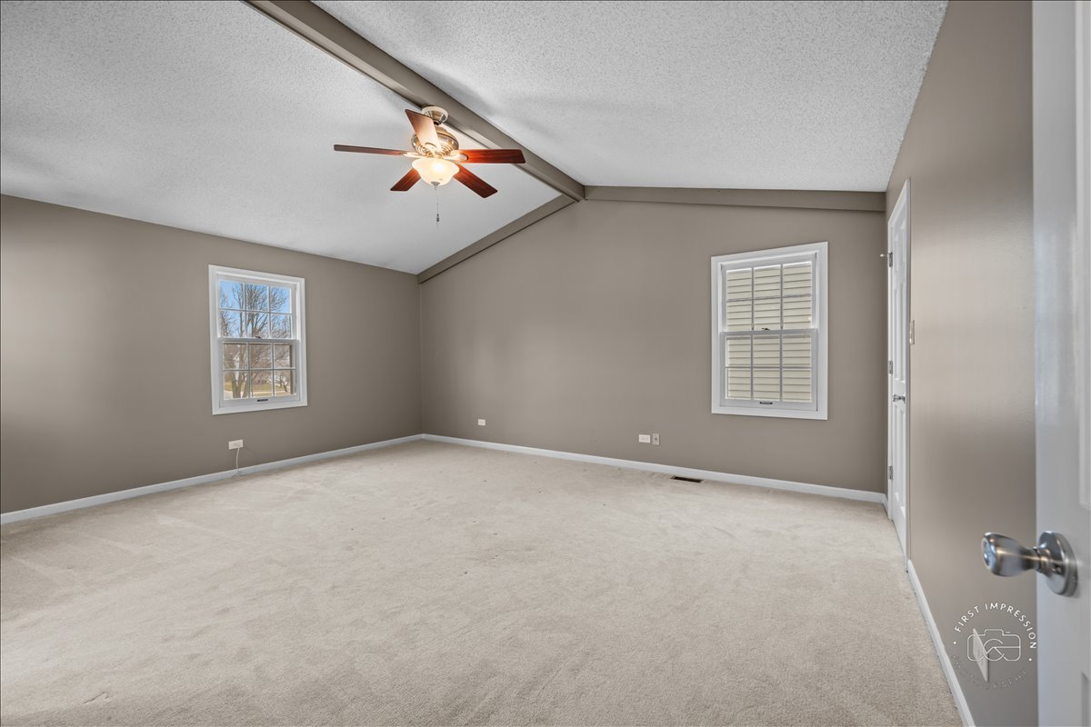 2802 Wedgewood Drive, Naperville, IL 60565