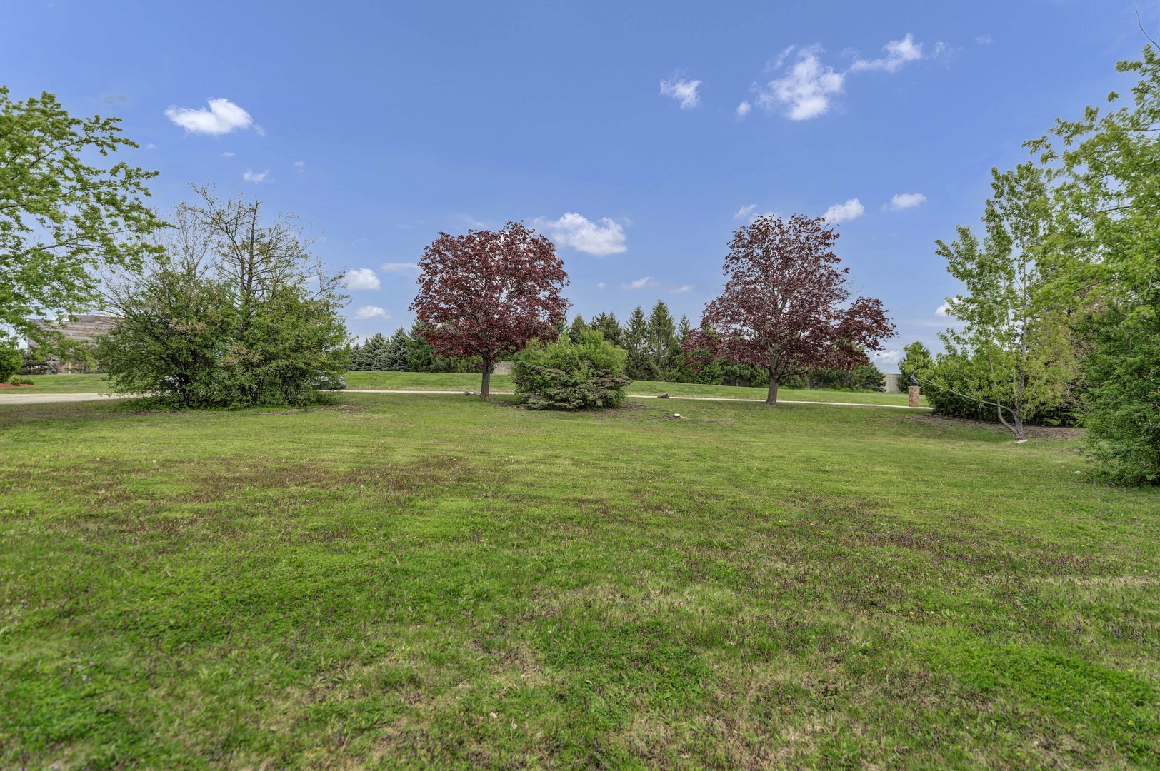 46 Kingston Drive, Oak Brook, IL 60523