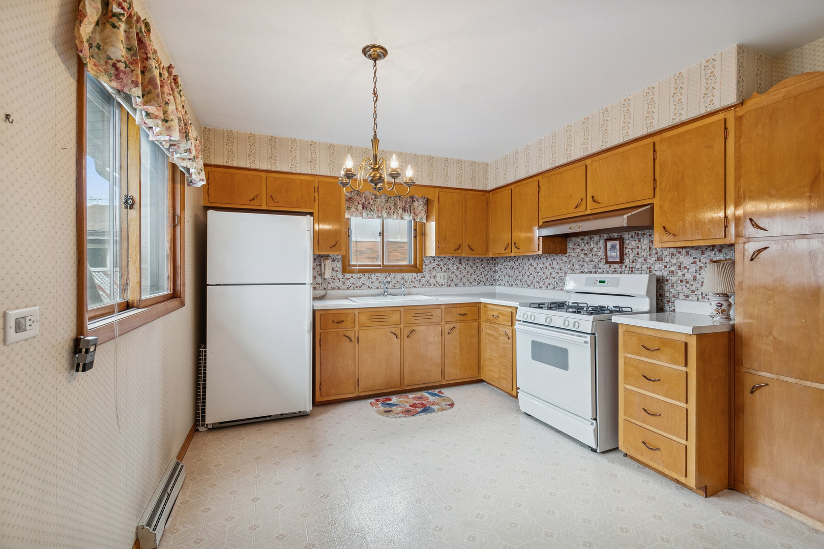 87 E Craig Drive, Chicago Heights, IL 60411