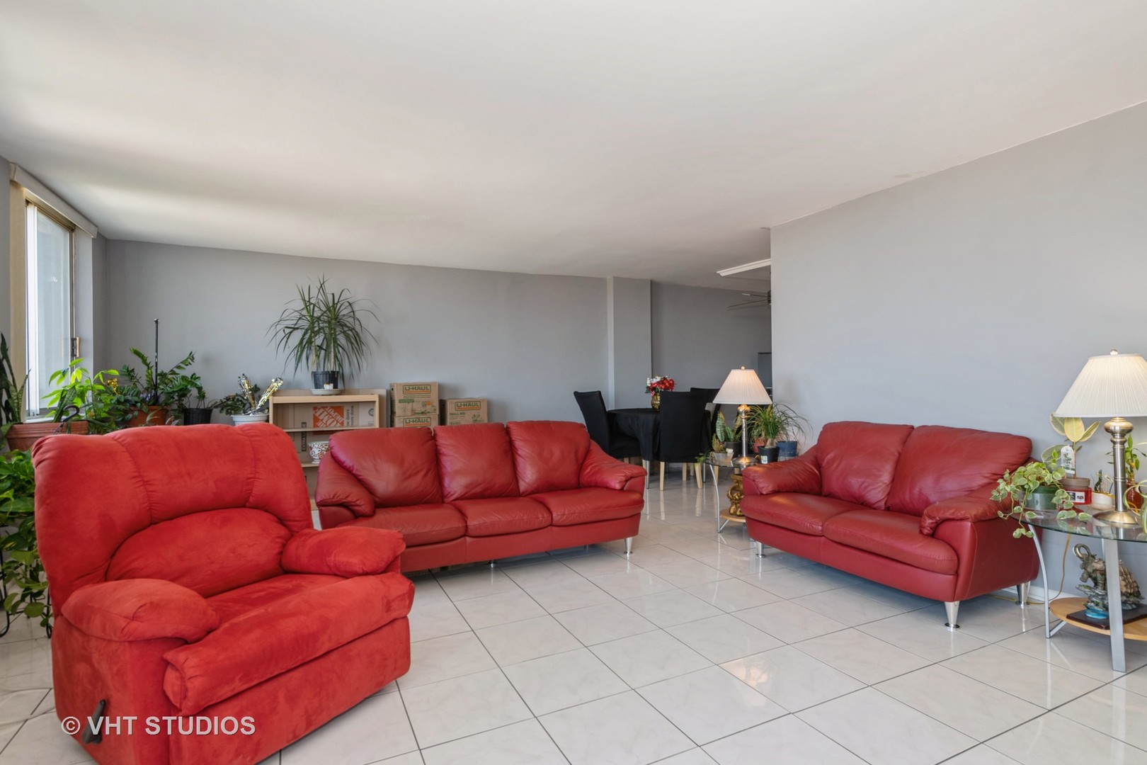 40 N Tower Road #14A, Oak Brook, IL 60523