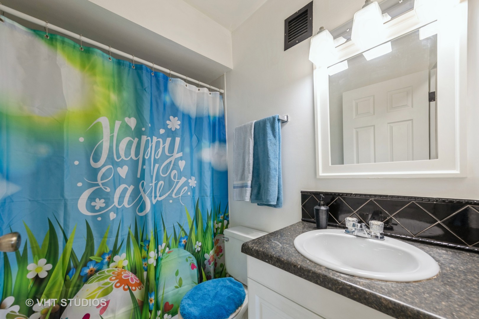 40 N Tower Road #14A, Oak Brook, IL 60523