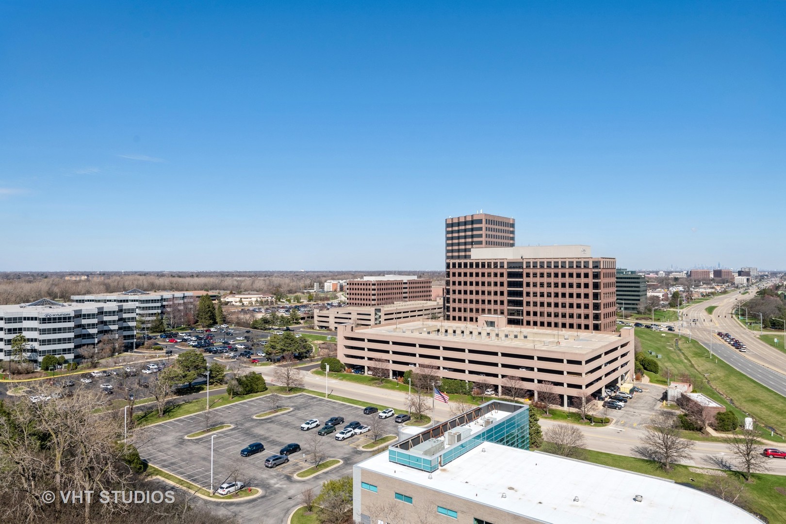 40 N Tower Road #14A, Oak Brook, IL 60523
