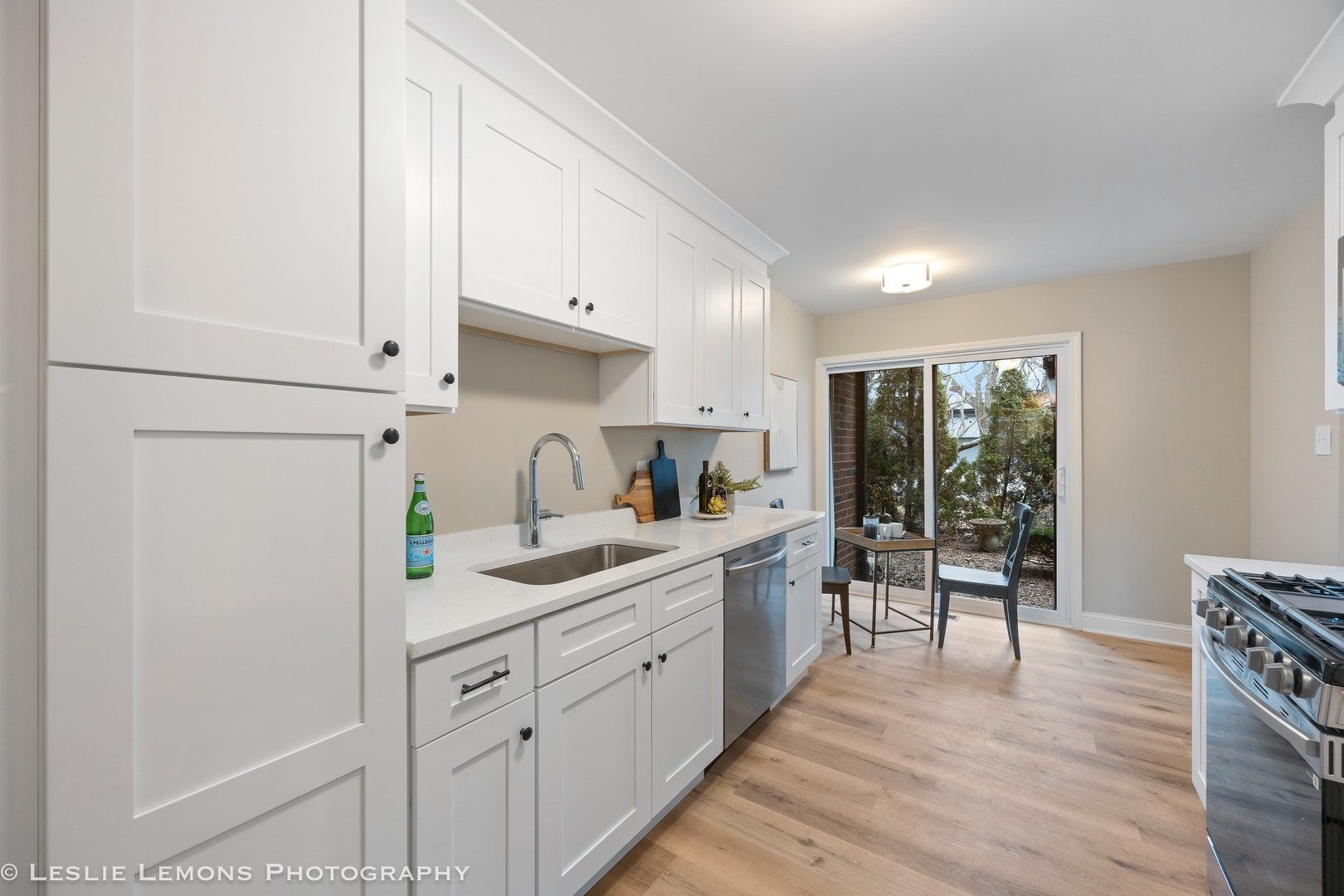 1026 Briarcliffe Boulevard, Wheaton, IL 60189