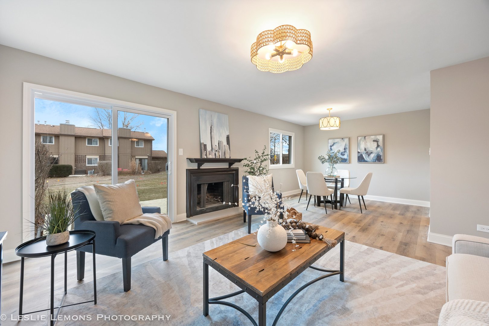 1026 Briarcliffe Boulevard, Wheaton, IL 60189