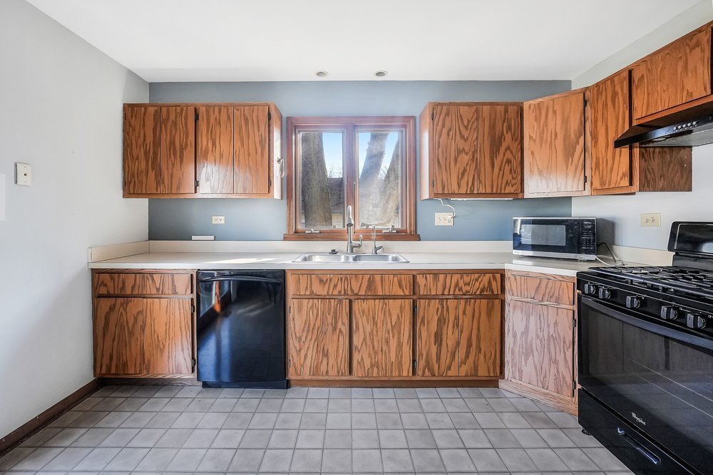 637 Madison Street, Batavia, IL 60510