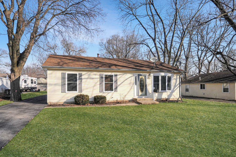 637 Madison Street, Batavia, IL 60510