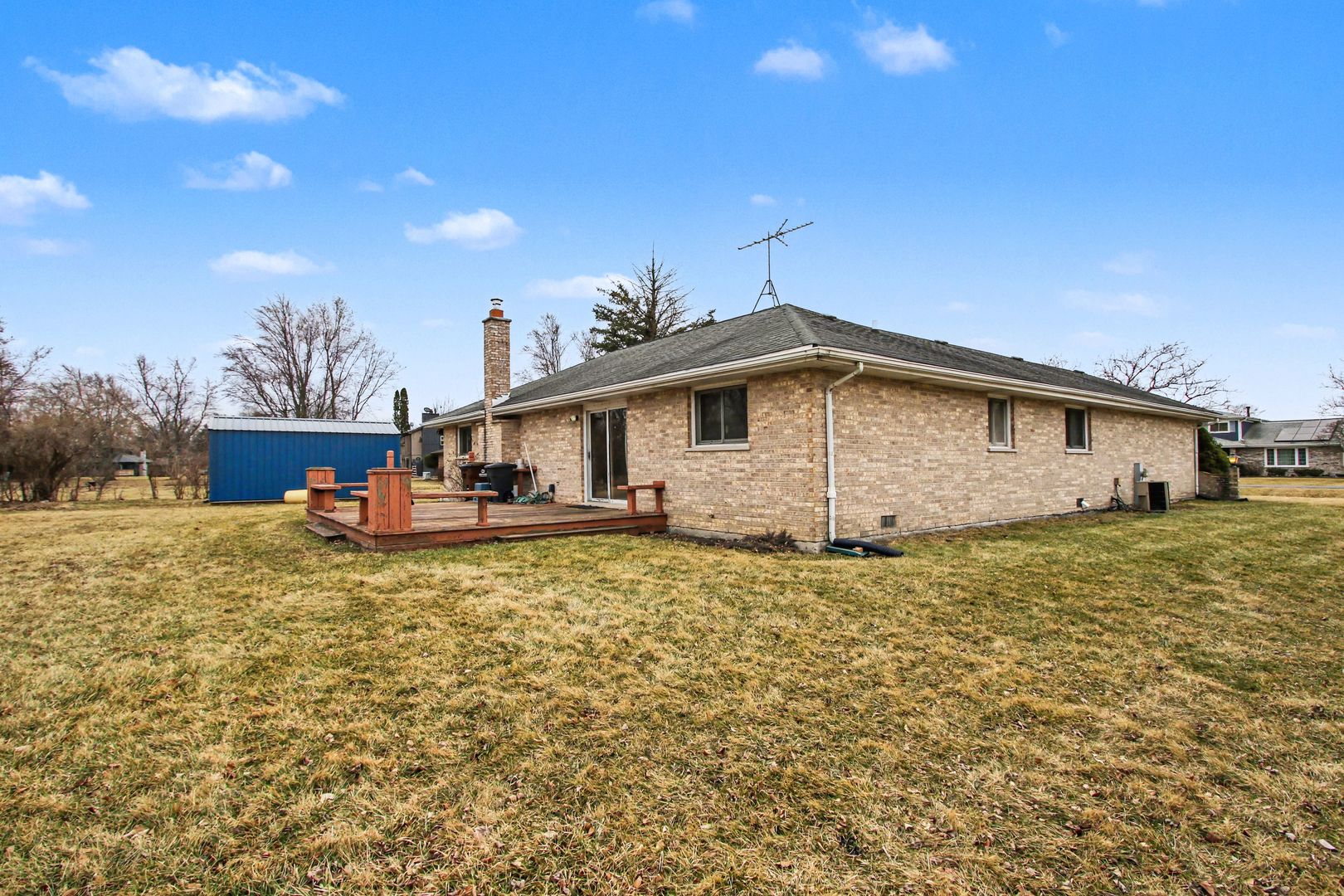 24541 S Wildwood Trail, Crete, IL 60417