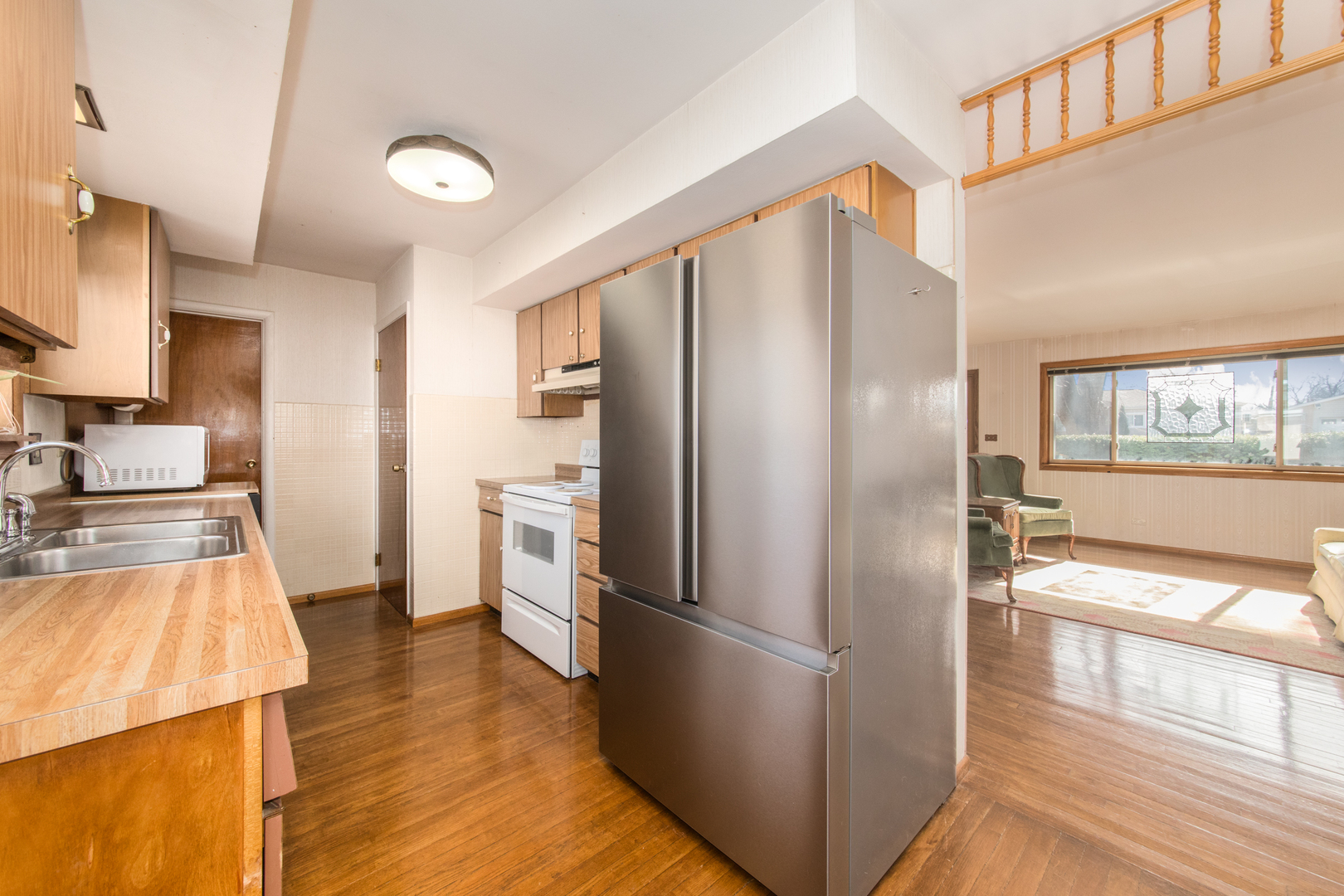 170 Westmere Road, Des Plaines, IL 60016