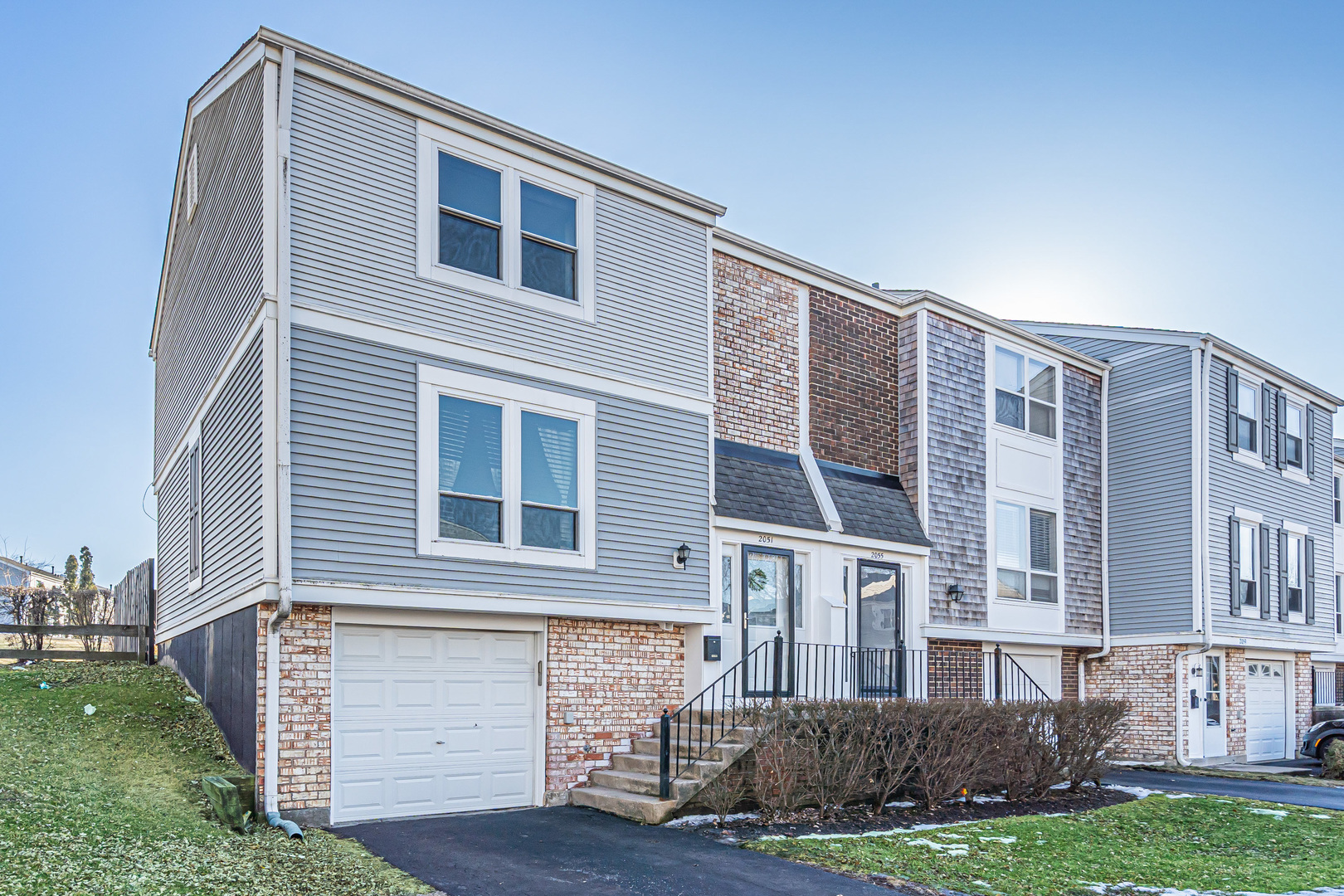 2051 Kettering Road, Hoffman Estates, IL 60169