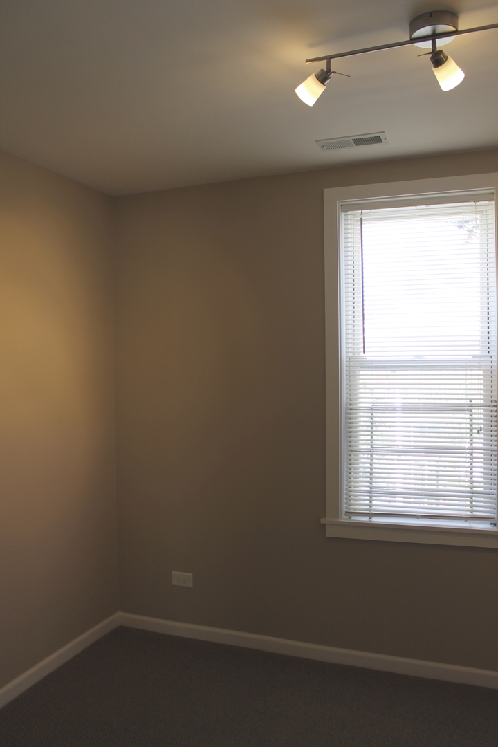 1621 S Ruble Street, Chicago, IL 60616