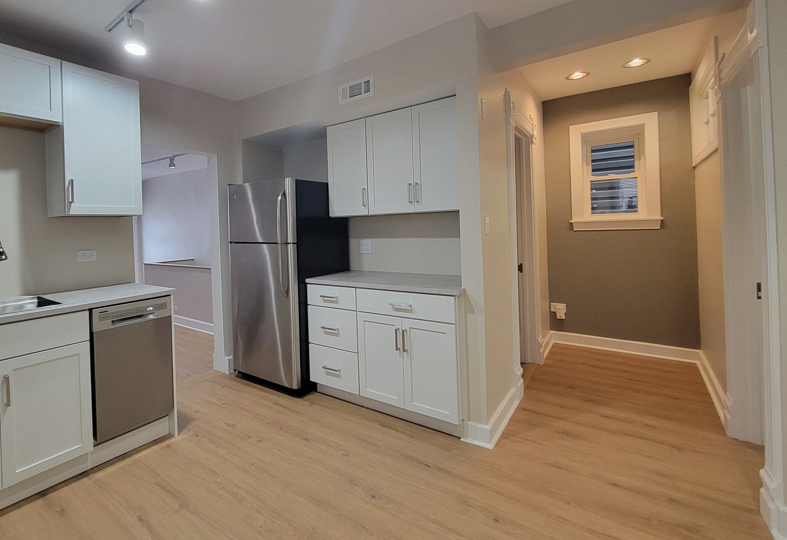 1621 S Ruble Street, Chicago, IL 60616