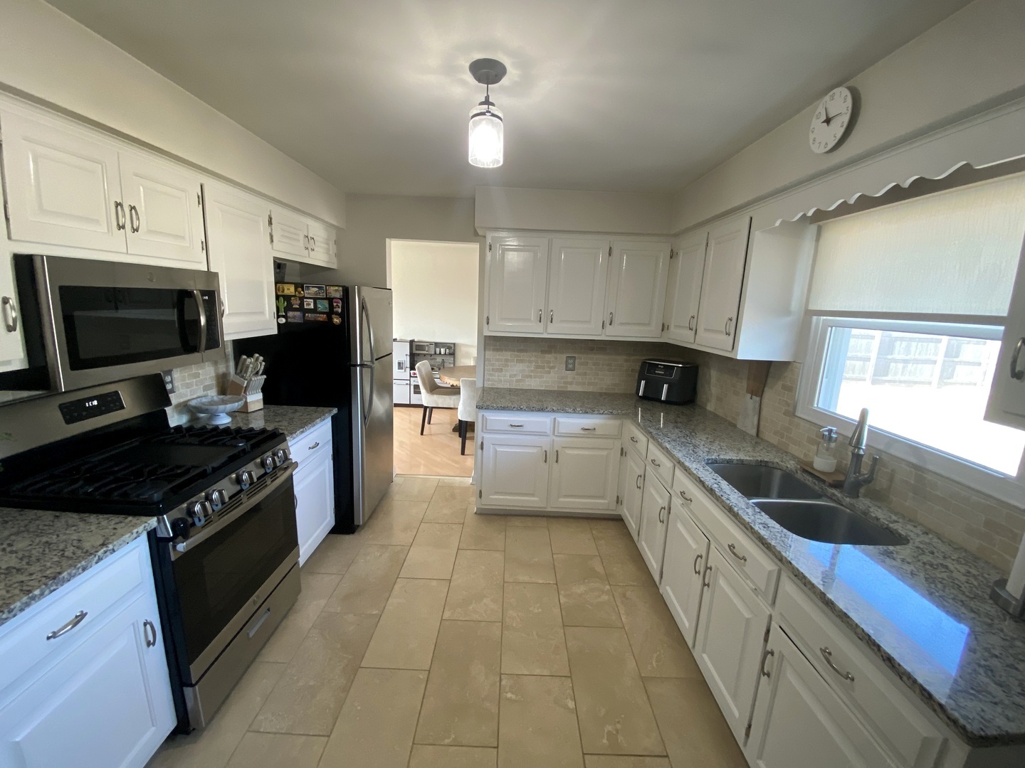 1708 Root, Crest Hill, IL 60403