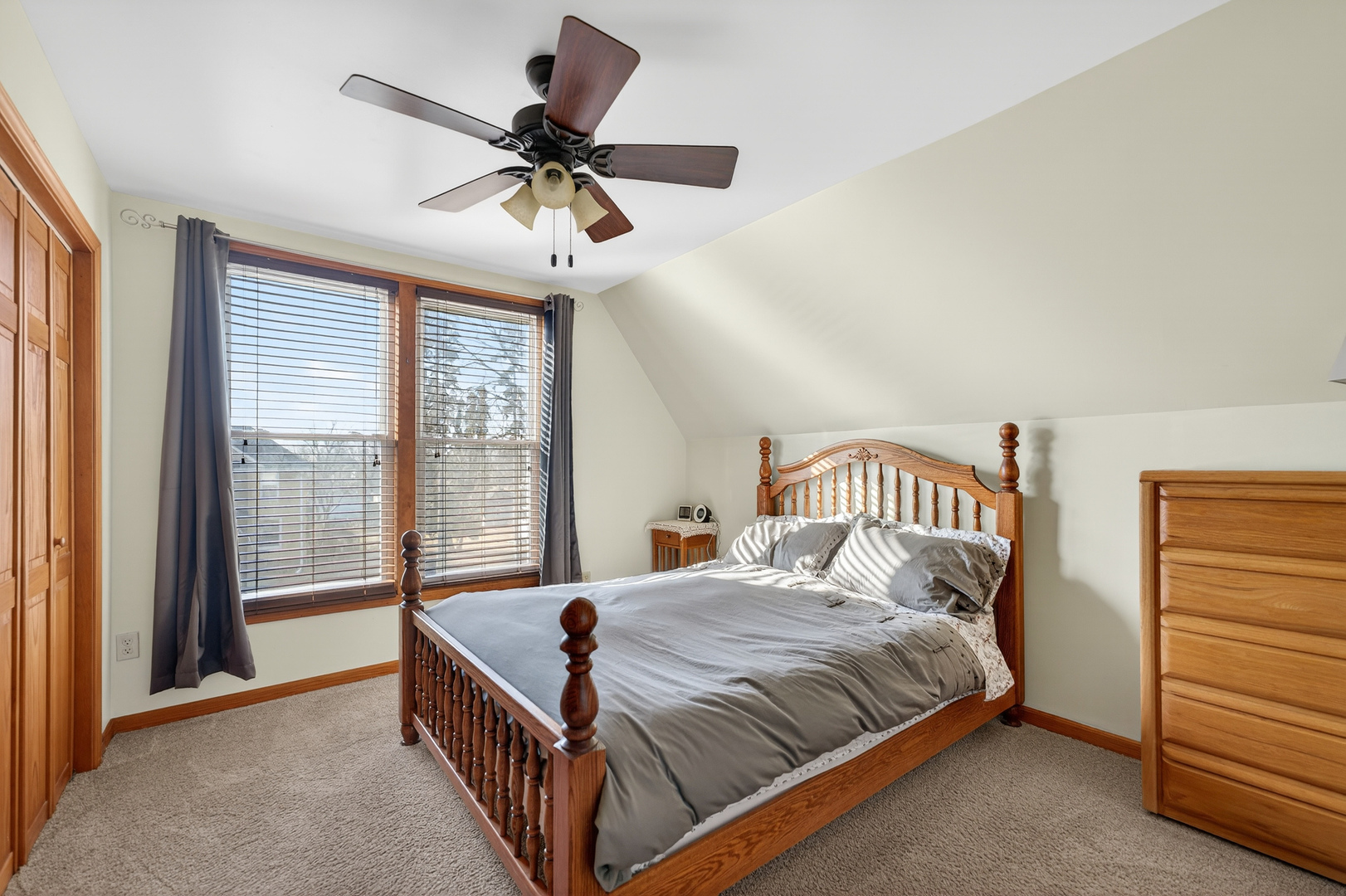 714 Ellwood Avenue, DeKalb, IL 60115