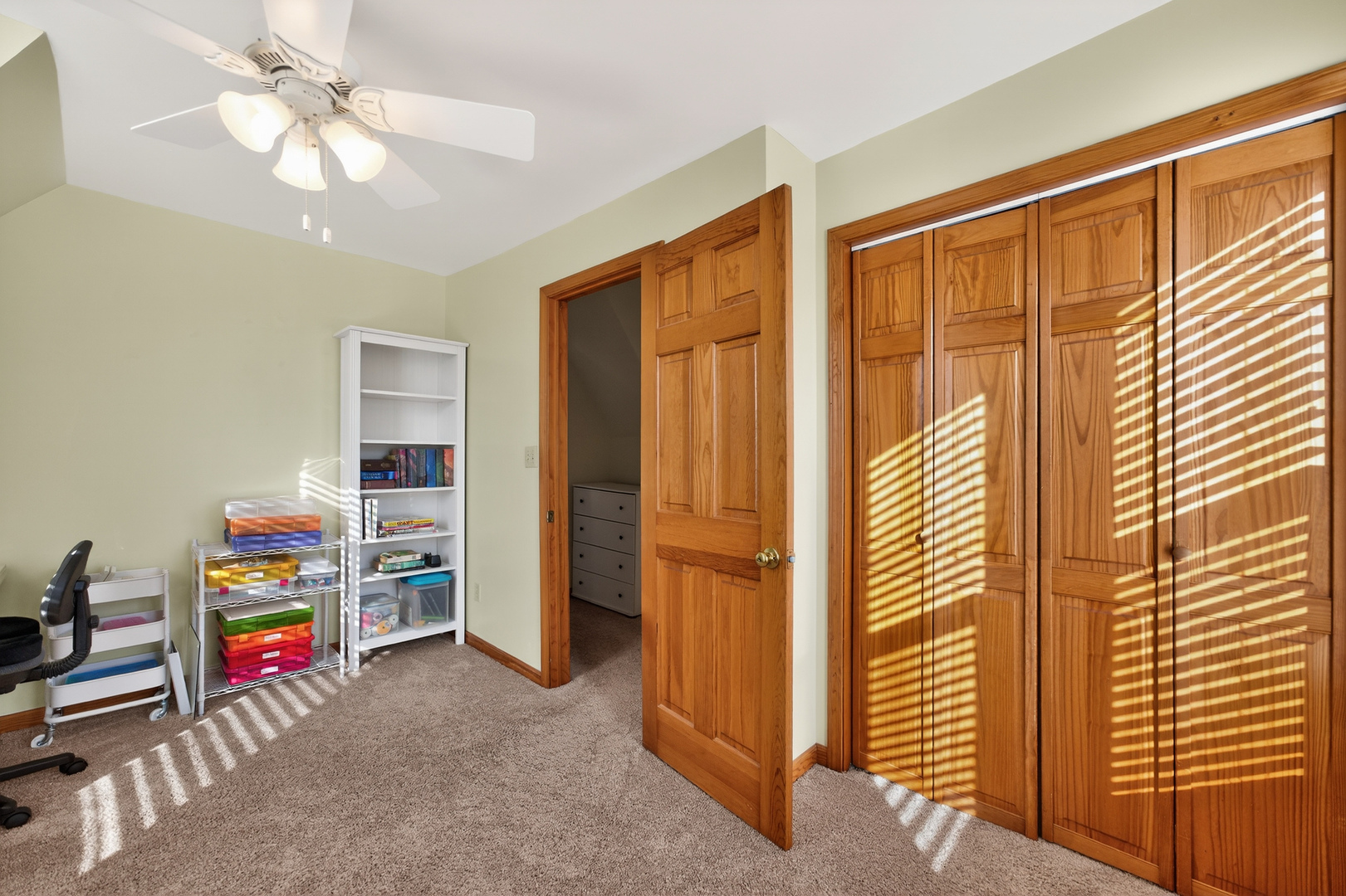 714 Ellwood Avenue, DeKalb, IL 60115