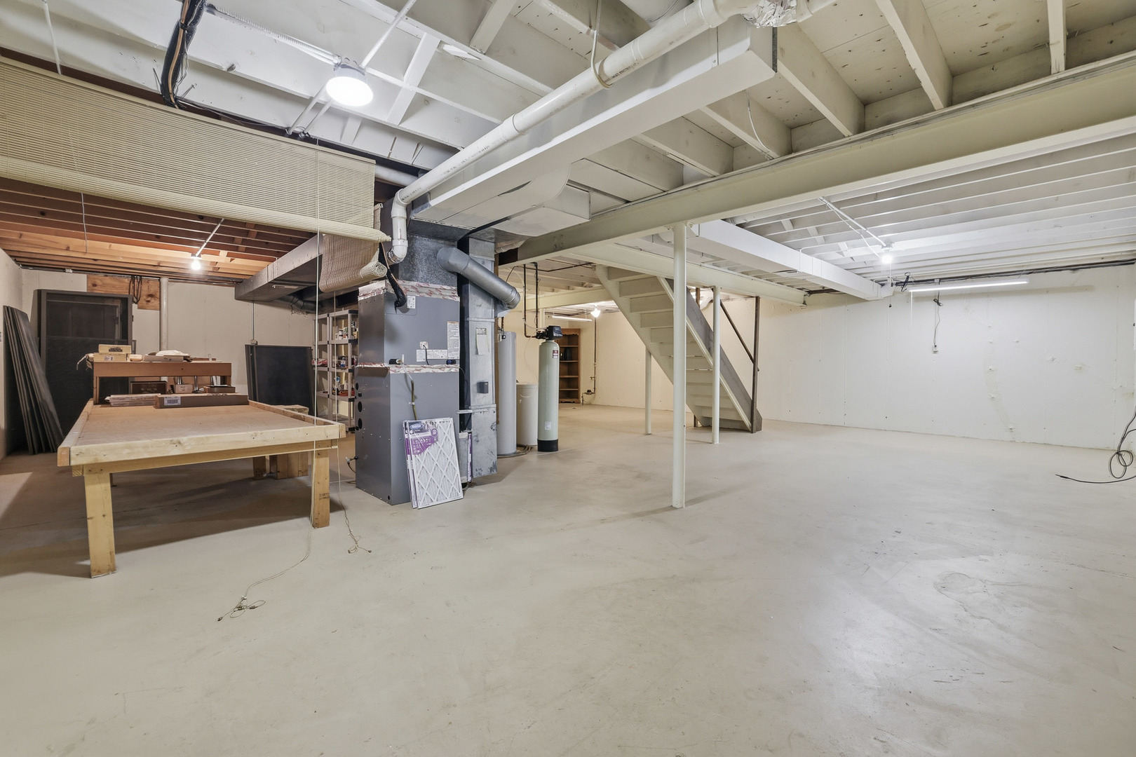 545 Blackhawk Drive, Batavia, IL 60510