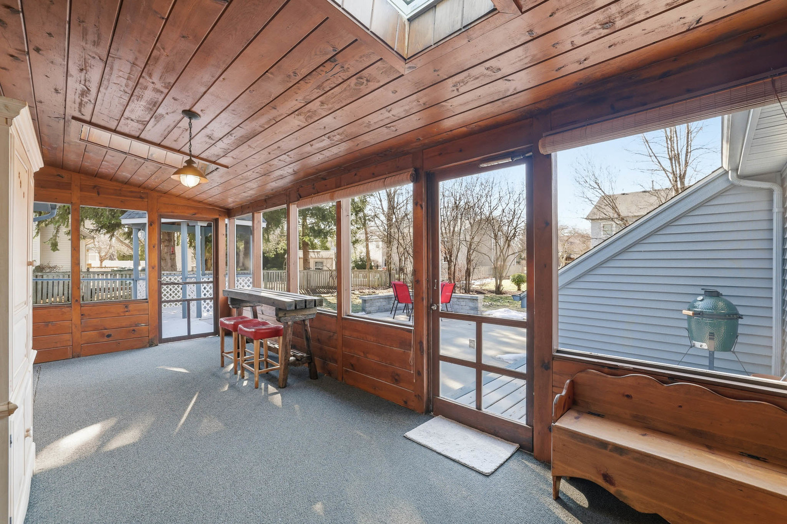 545 Blackhawk Drive, Batavia, IL 60510