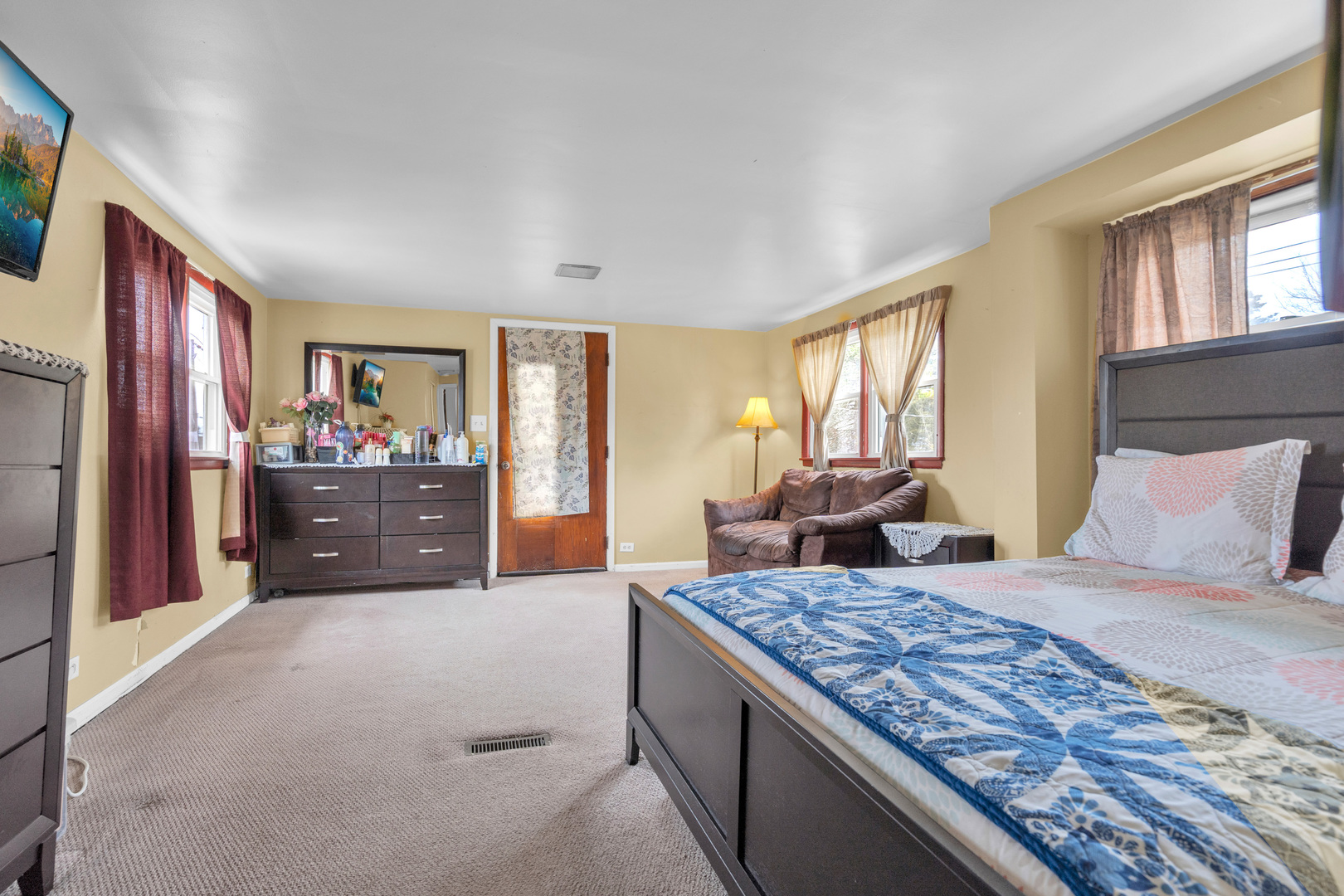 117 W Blair Street, West Chicago, IL 60185