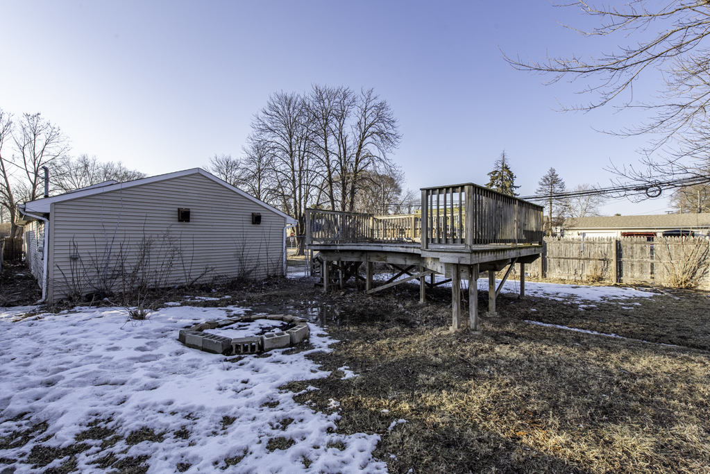 821 12th Street, North Chicago, IL 60064